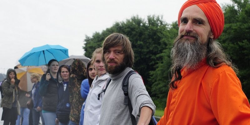 Ramstein_Menschenkette_800_crop2