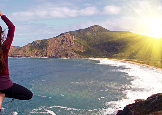 yoga-sunrise-meditation800